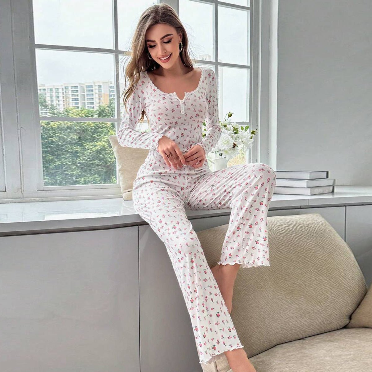 Long - sleeved v - neck pajamas with small floral prints lettuce curled hem trousers home clothes suit for women - Negative Apparel