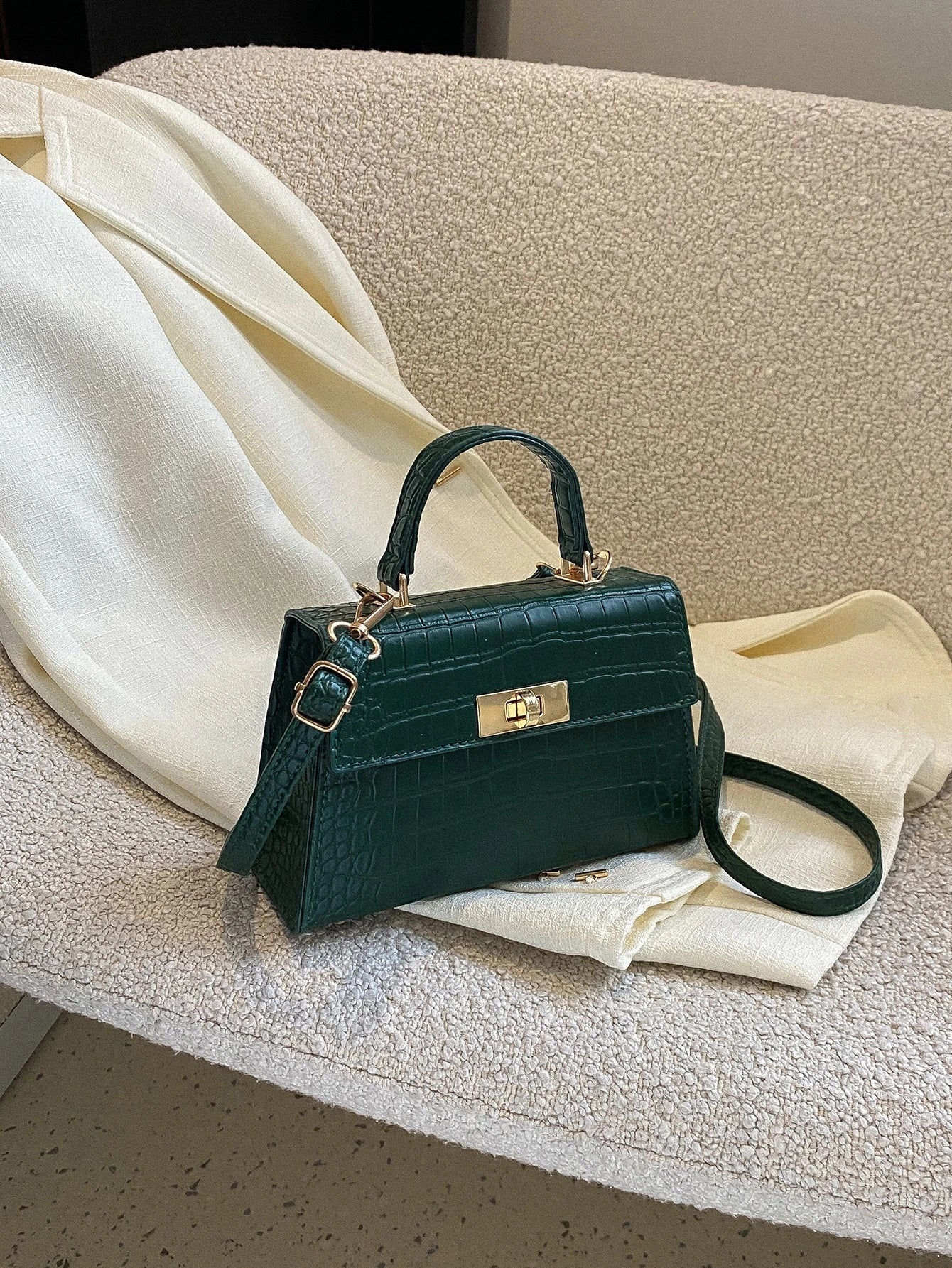 Mini Crocodile Embossed Twist Lock Flap Square Bag Handbag, Crossbody Bag, Shoulder Bag Minimalist, Casual Solid Color Portable, Lightweight, With Adjustable Strap For Women, Rookies & White - Collar Workers, For Girl, For Woman Perfect For Office, Work, Bu - Negative Apparel