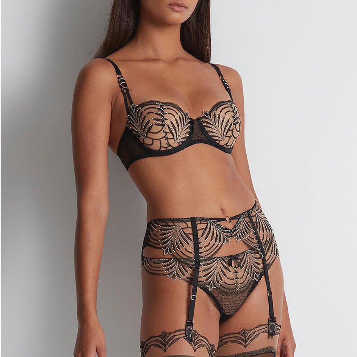 New heavy craftsmanship embroidery lace splicing polka dot mesh underwear four - piece set - Negative Apparel