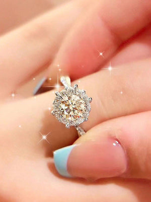 One Hot - Selling Fashionable Lady's Ring, Luxurious Imitation Diamond Studded Open - Ended Ring - Negative Apparel