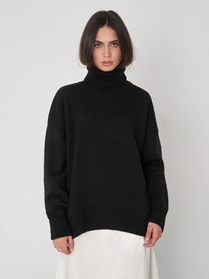 Premium solid color turtleneck sweater - Negative Apparel