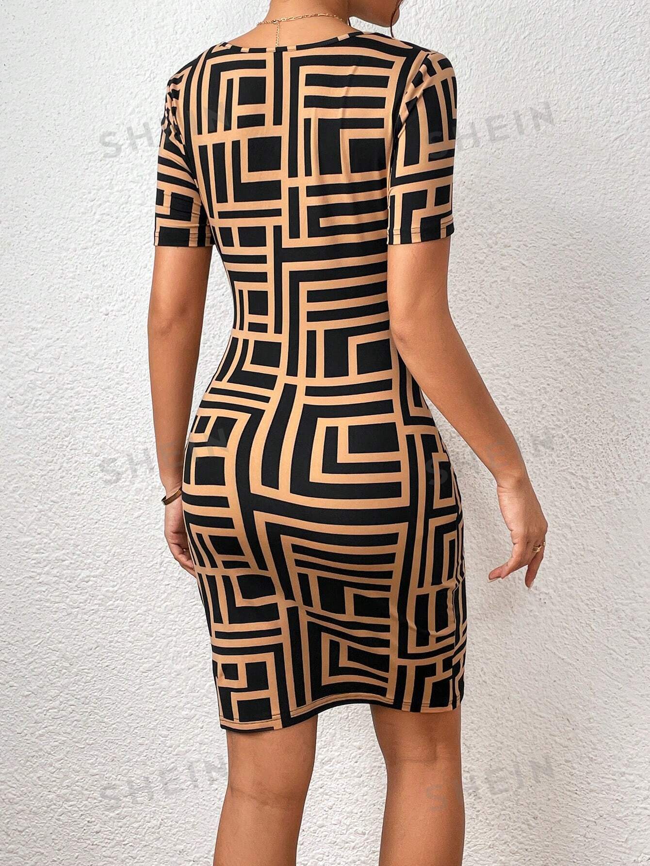 Privé Geo Print Sweetheart Neck Bodycon Dress - Negative Apparel