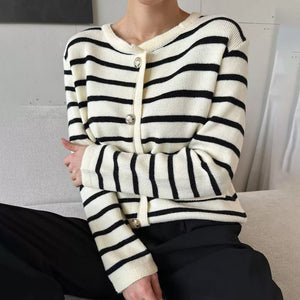 Round neck striped knitted cardigan - Negative Apparel