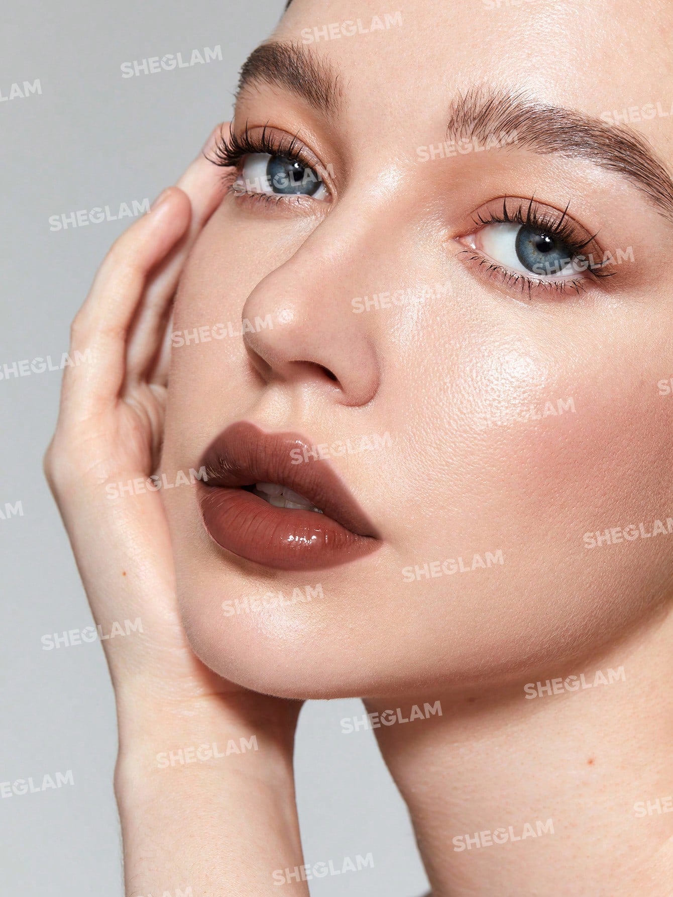 SHEGLAM Glow Addict Lip Balm - Negative Apparel