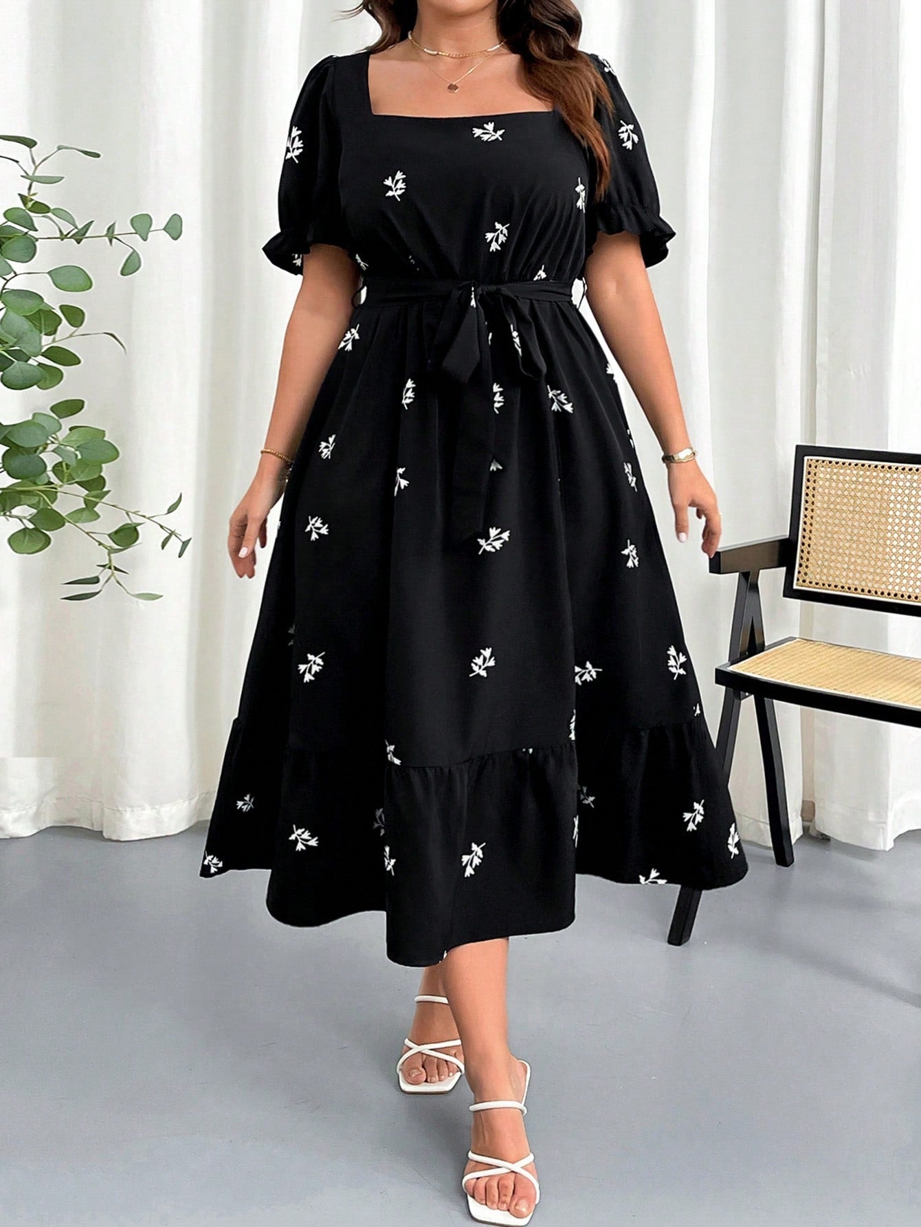SHEIN Clasi Women Plus Size Summer Floral Print Square Neck Elastic Waist Puff Sleeve Dress