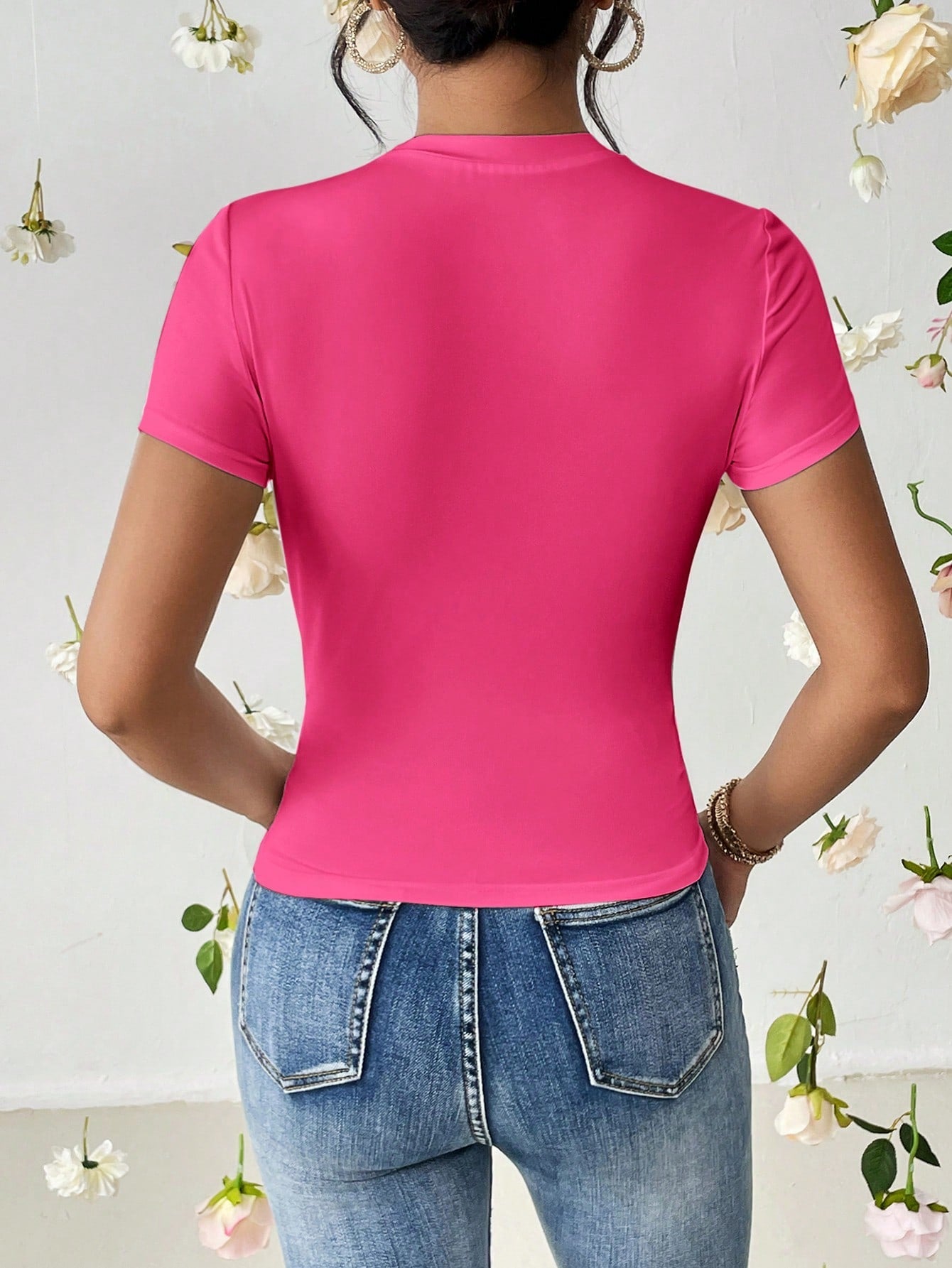 SHEIN Essnce Heart Cut Out Ruched Detail Tee - Negative Apparel