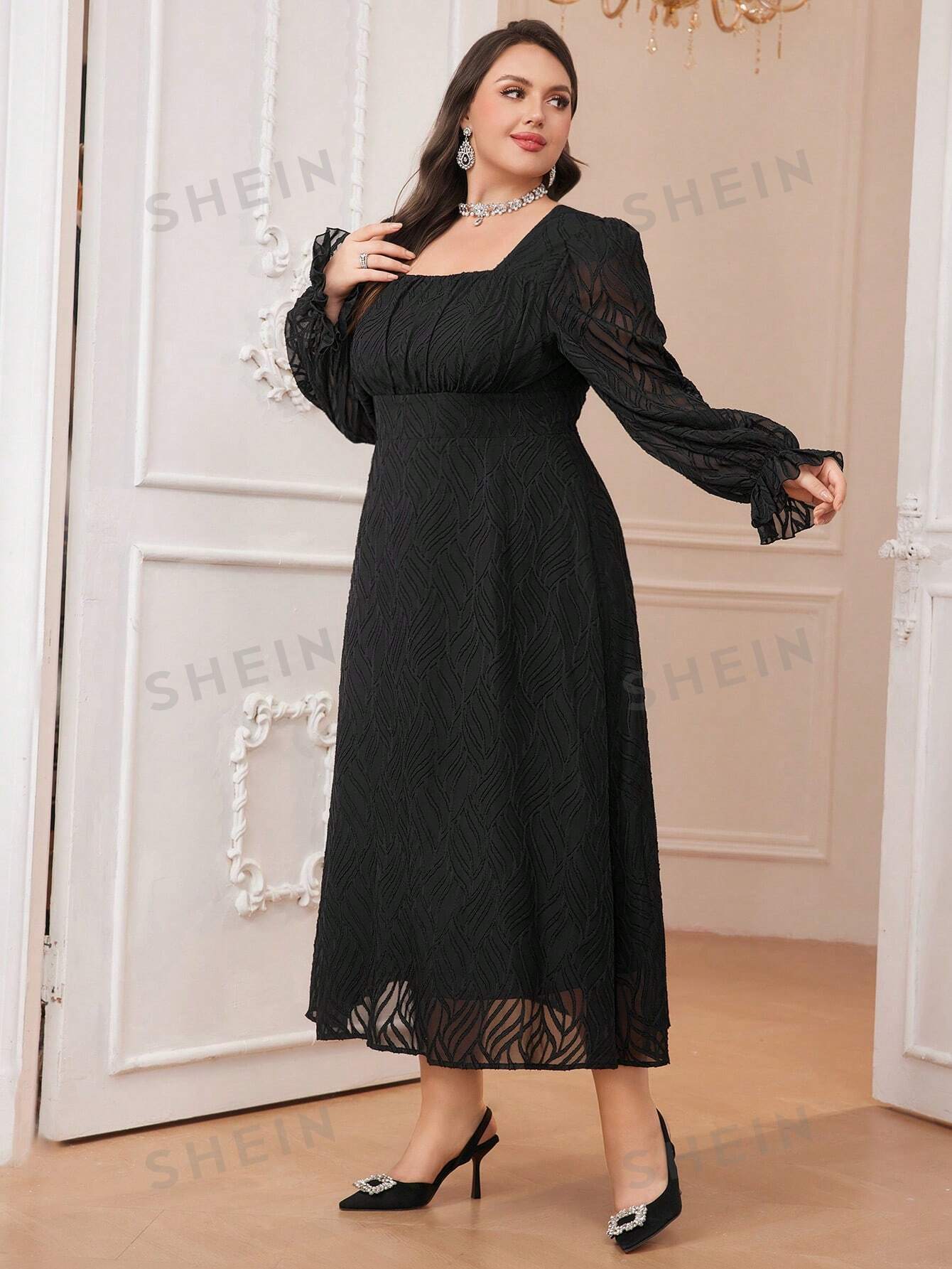 SHEIN Modely Plus Size Women'S Square Collar Lotus Leaf Sleeve Long Dress - Negative Apparel