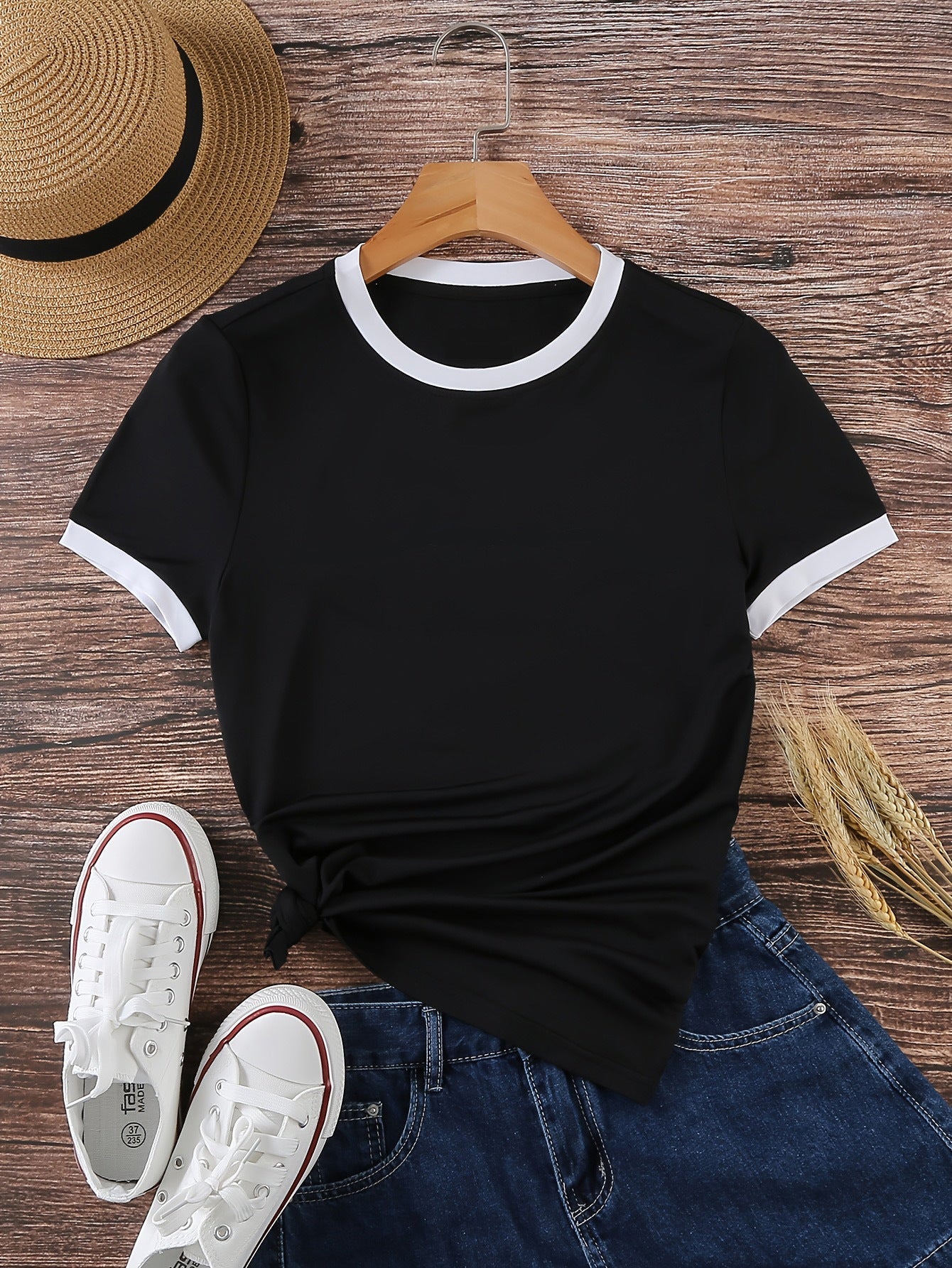 Summer black and white contrast color matching casual slim women's T-shirt simple versatile top - Negative Apparel