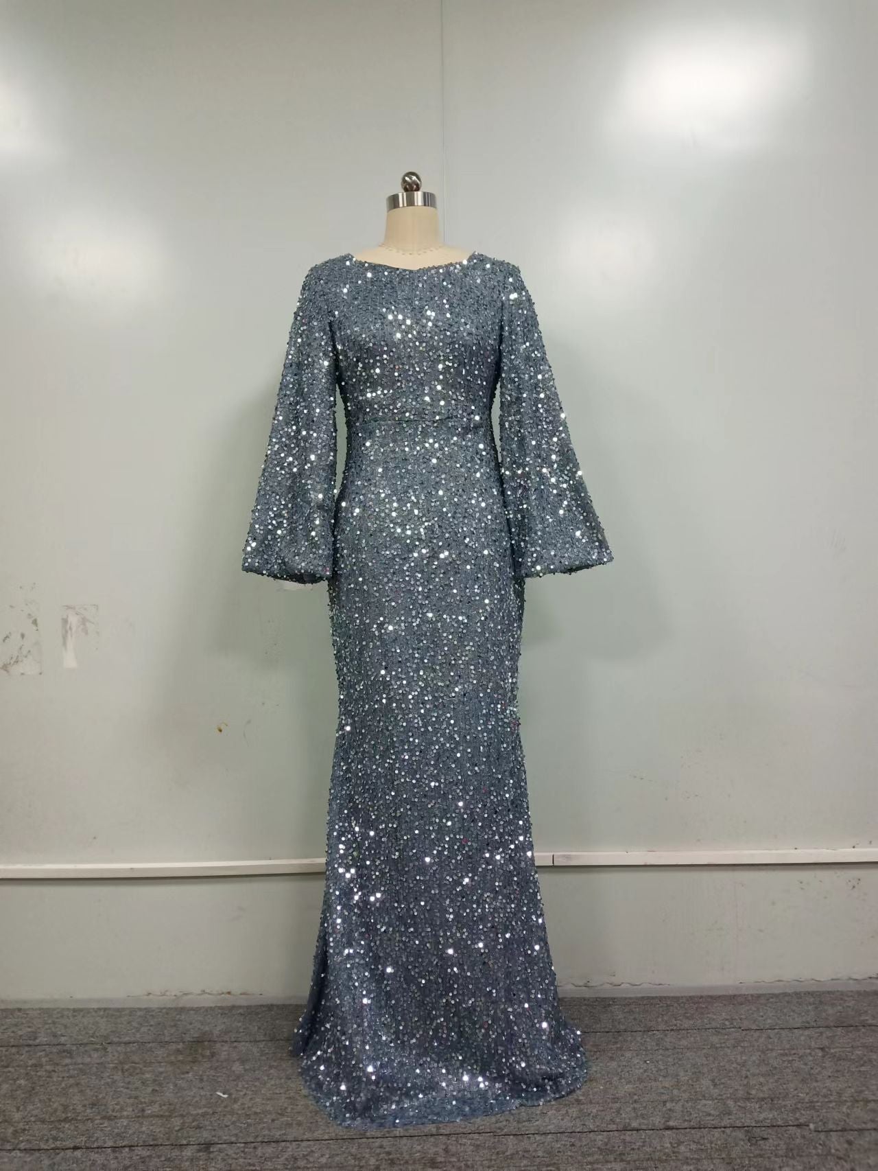 Sweetheart Neck Trumpet Sleeve Floor Length Sequins Prom Dress - Negative Apparel