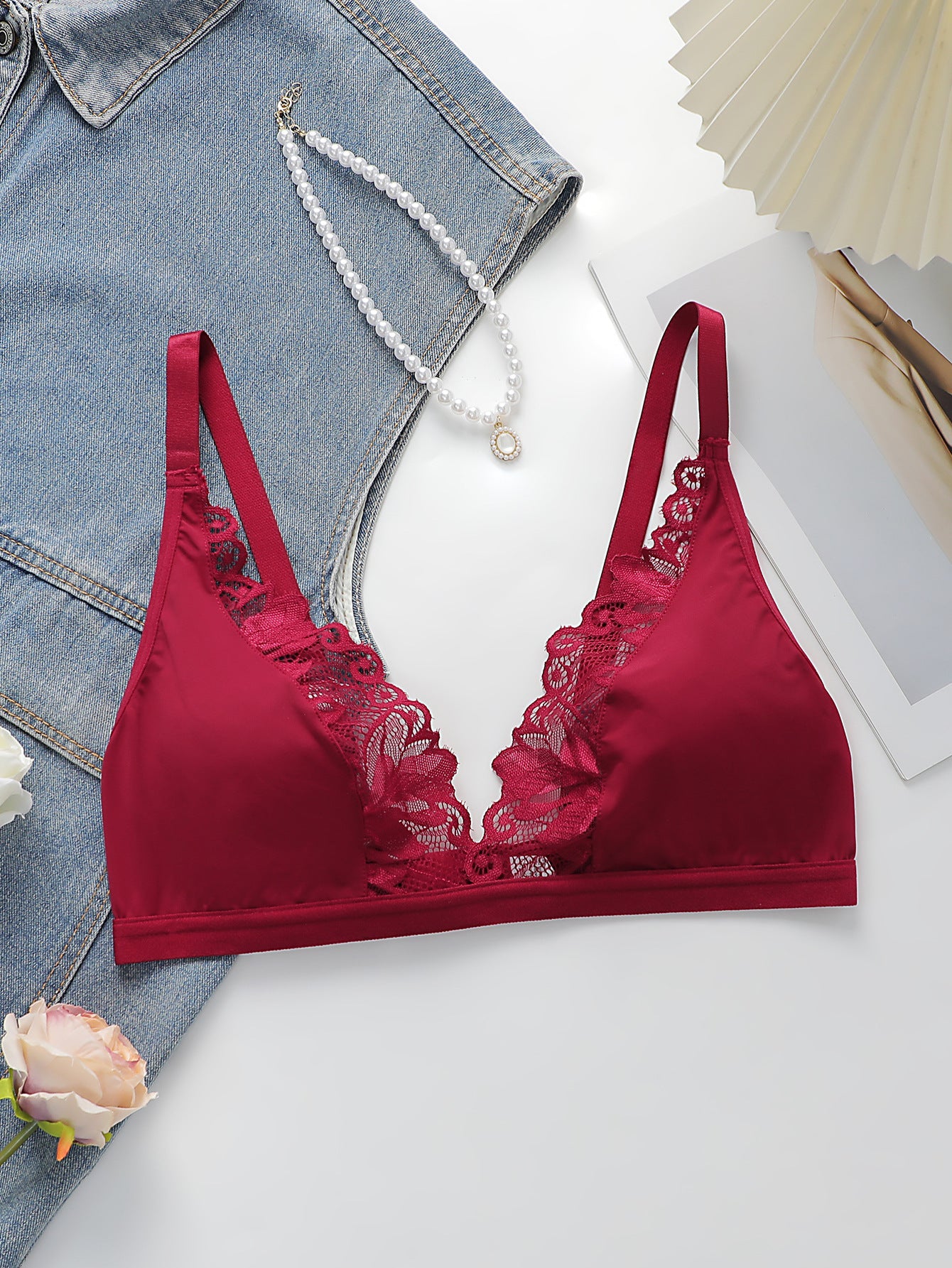The Lace Comfort | Wireless Lace Push - Up Bra - Negative Apparel