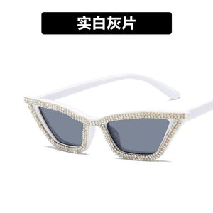 Triangular cat - eye diamond sunglasses – UV400 Full Frame Fashion Shades - Negative Apparel