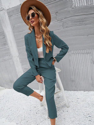 Women Deep Green Short Blazer Jacket And Front Pleated Pocketed Suit Pants Set - Negative Apparel