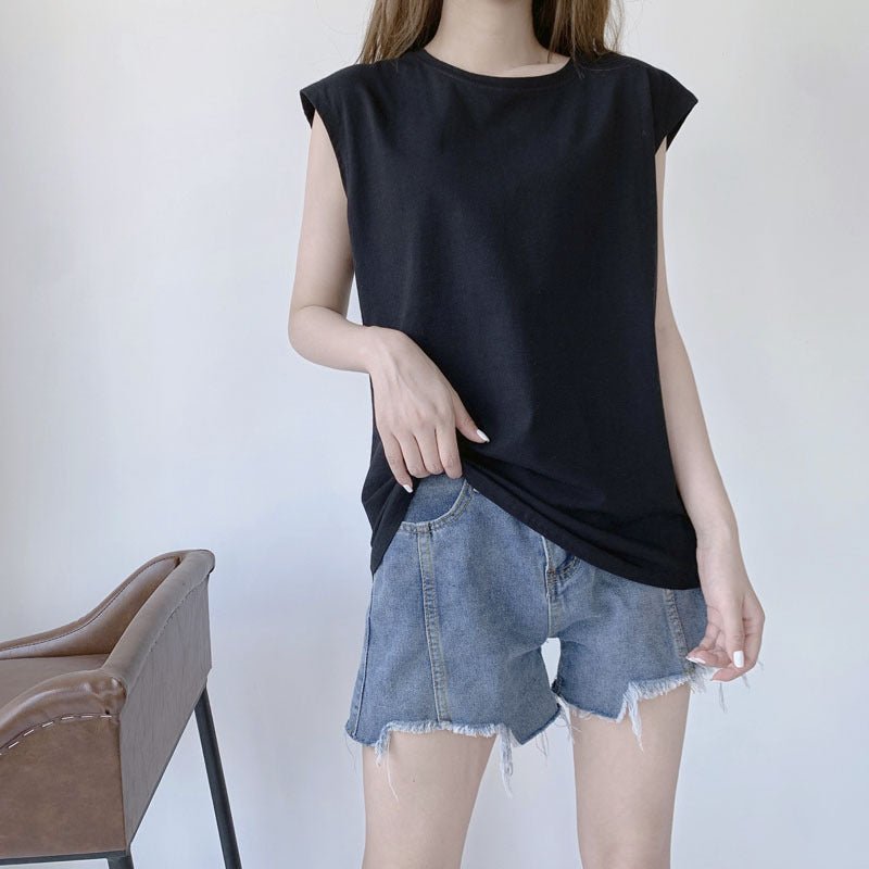 Women Loose Round Neck Sleeveless Top - Negative Apparel