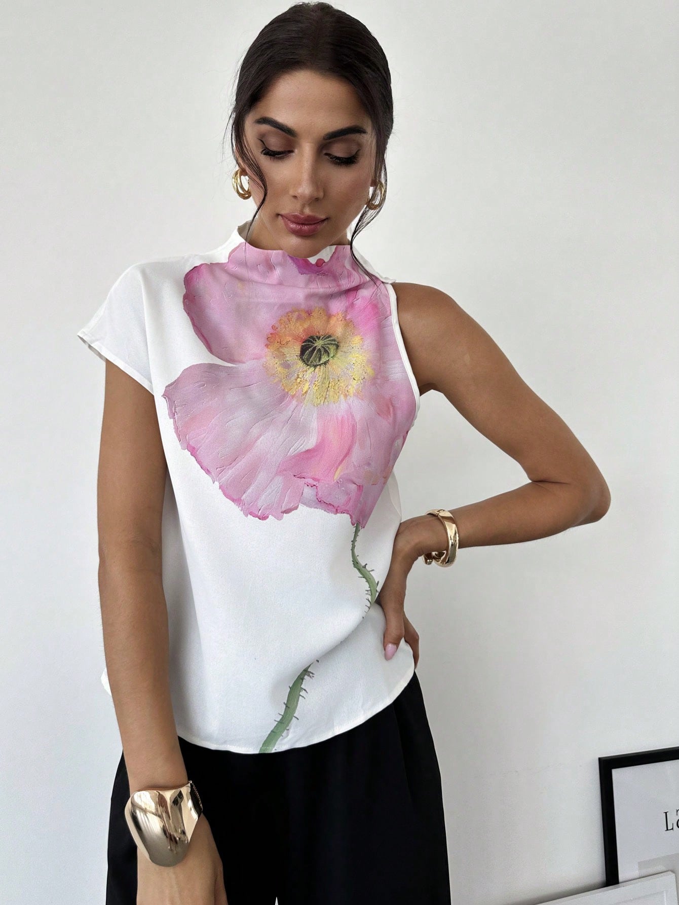 Women's One Shoulder Positioning Print Elegant Resort Shirt,Ladies Elegant Appliques,Button Sleeveless Stand Collar Regular Fit Regular White Batwing Sleeve Top Women Blouses,Spring/Summer,Casual Daily Wear - Negative Apparel