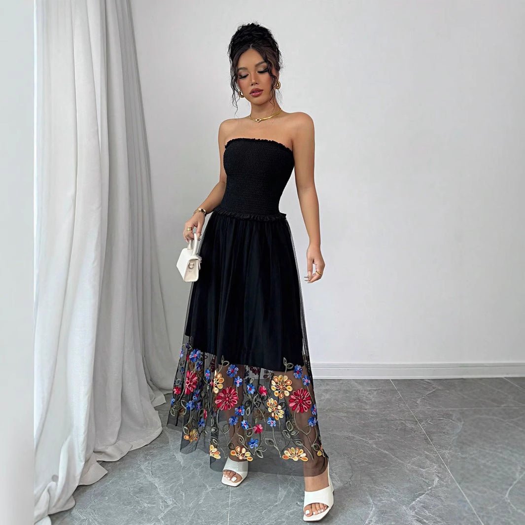 Women's sexy flower embroidered tube top dress, casual and simple - Negative Apparel