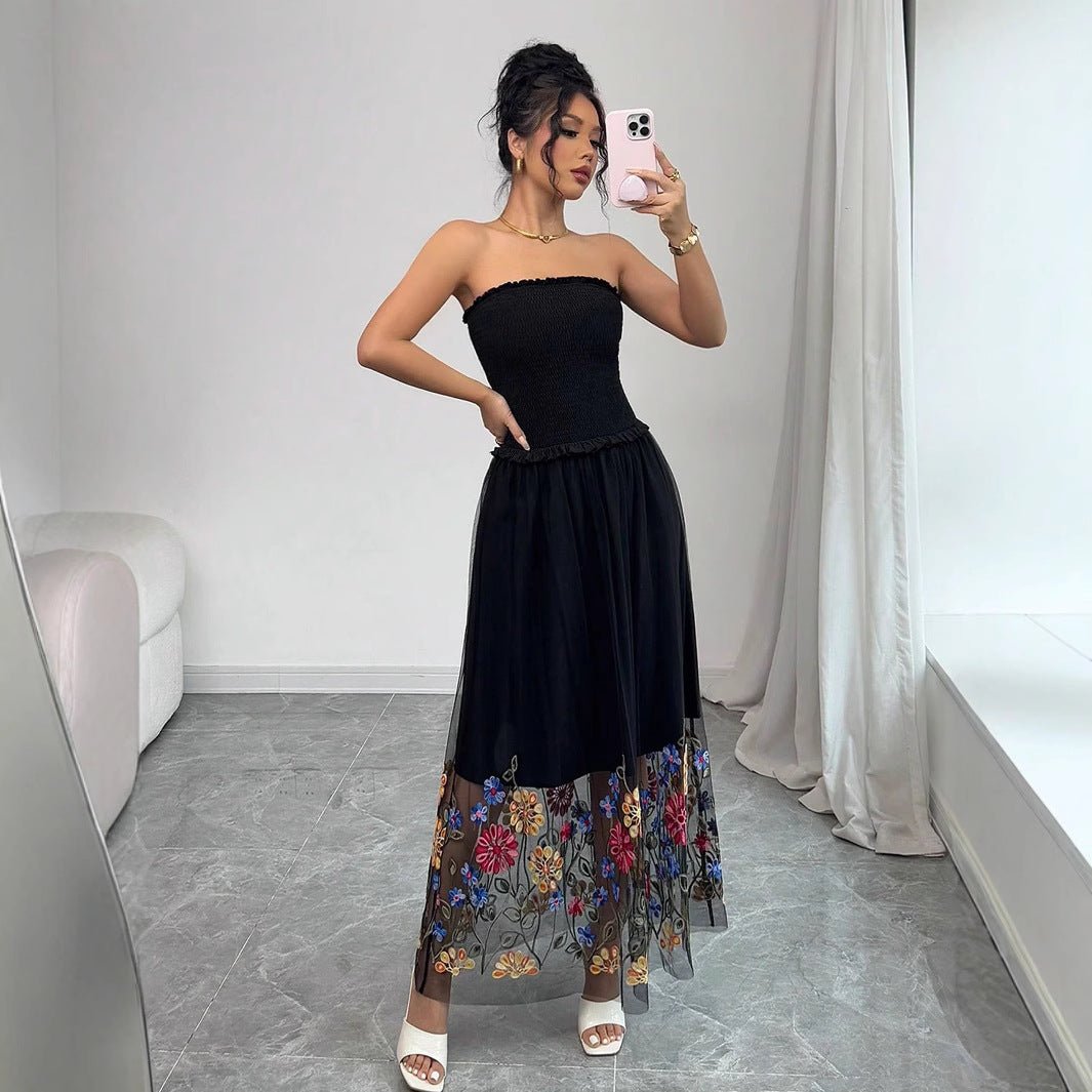 Women's sexy flower embroidered tube top dress, casual and simple - Negative Apparel