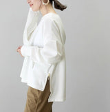 Women’s Slim Fit Pullover Sweater – Elegant Round Neck Knit Top | Commuter Urban Style (Autumn 2025 Collection) - Negative Apparel