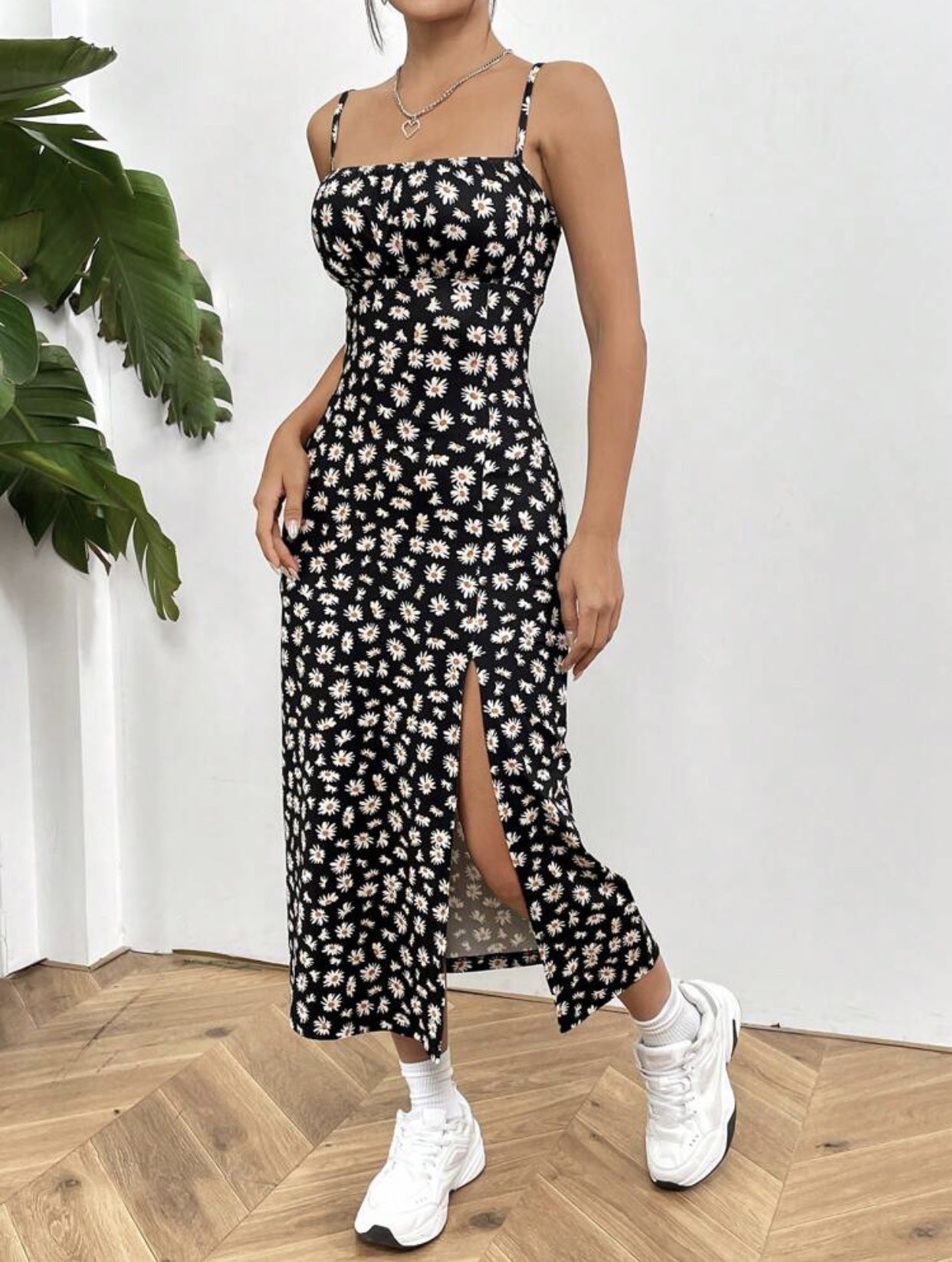 Wrap chest high slit small daisy print hip long dress - Negative Apparel