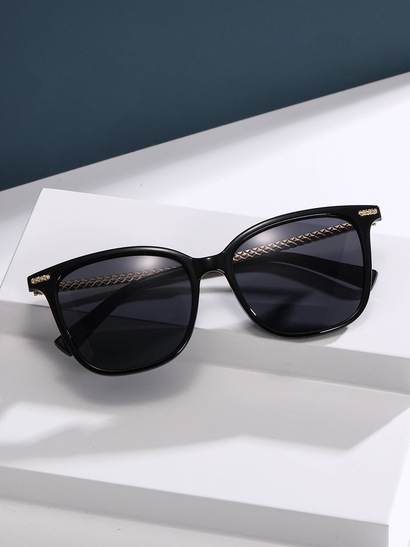 1pair Geometric Frame Sunglasses For Outdoor - Negative Apparel