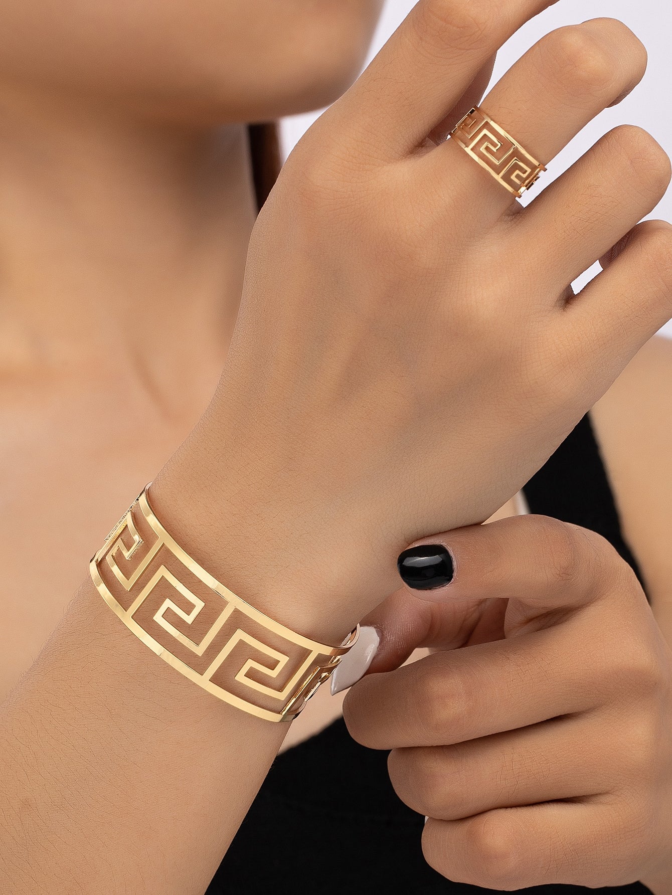 1pc Fashion Iron Hollow Out Cuff Bangle & 1pc Cuff Ring For Women For Gift - Negative Apparel