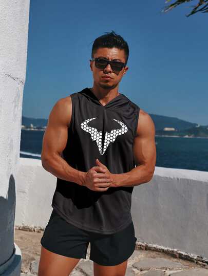 BULKING PERFORMANCE HOODED VEST - Negative Apparel