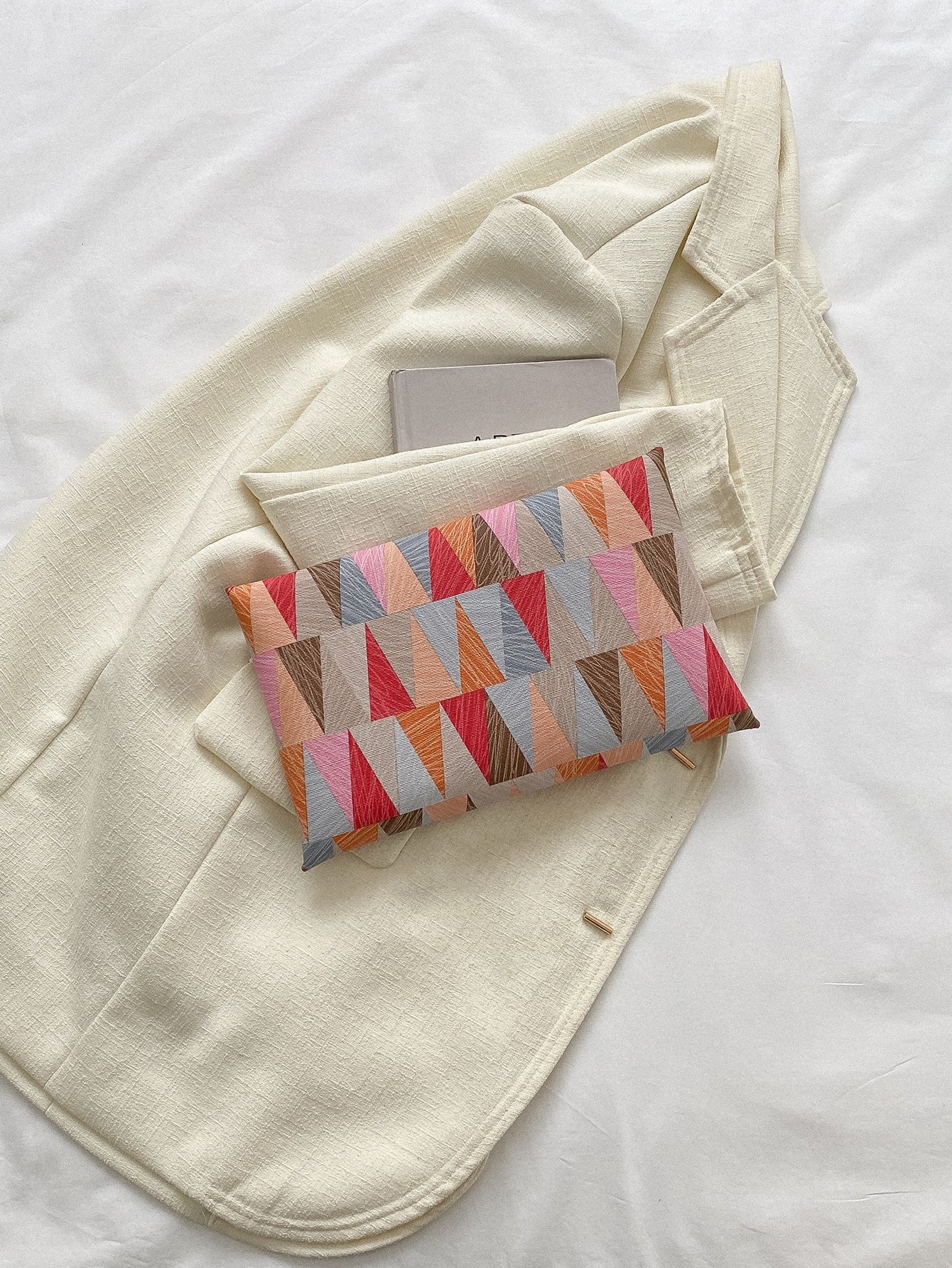 Geometric Pattern Metal Decor Square Bag - Negative Apparel