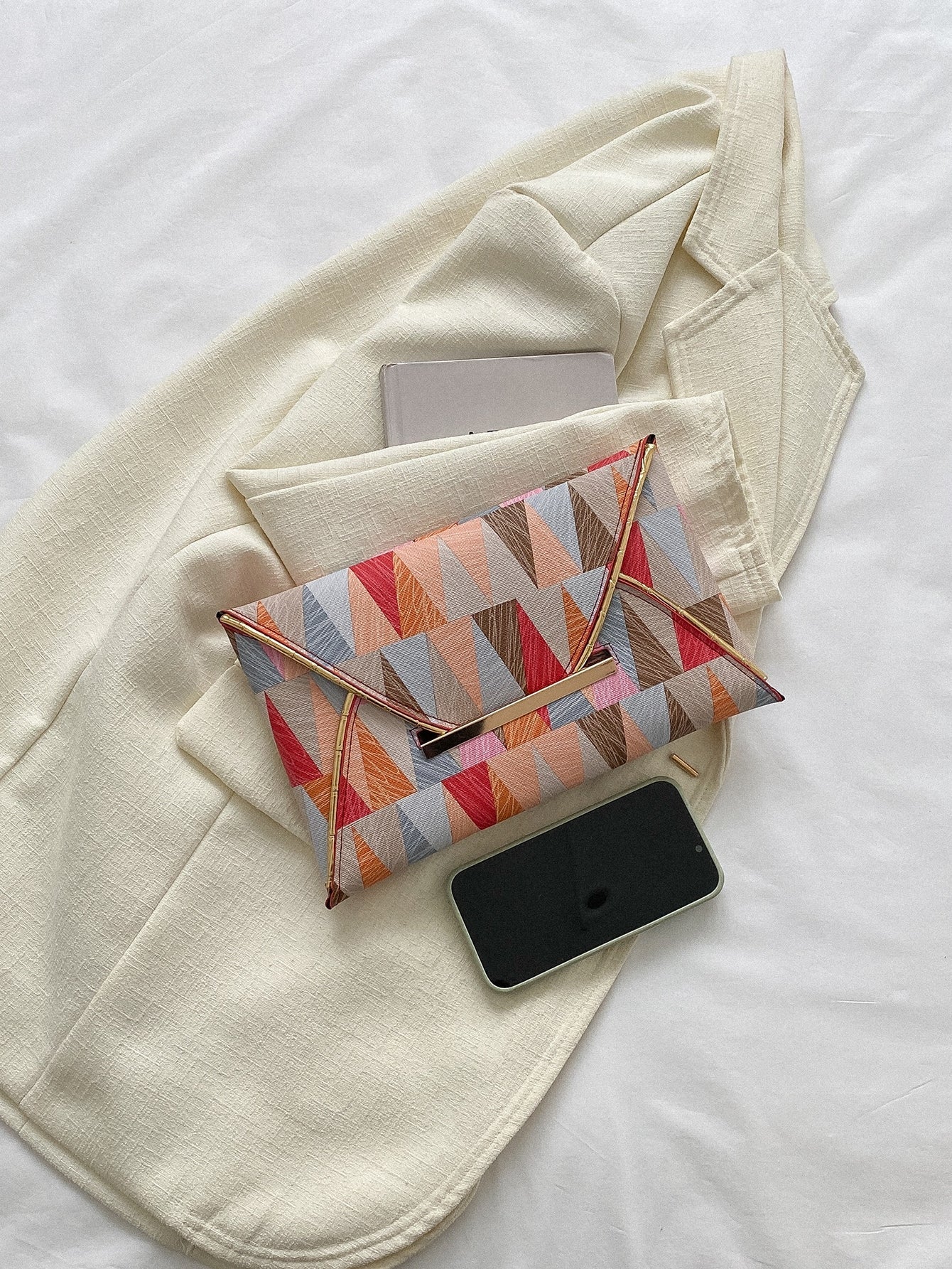 Geometric Pattern Metal Decor Square Bag - Negative Apparel