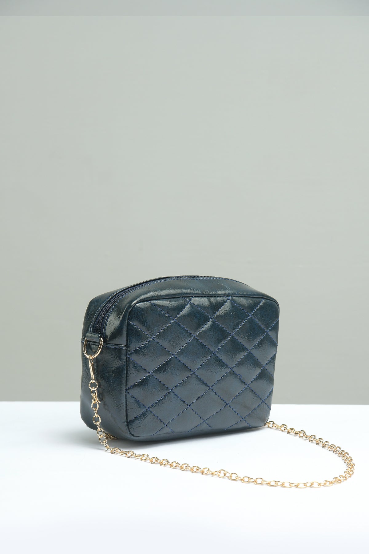 Mini Quilted Embossed Zip Chain Bag  Chain crossbody bag, Quilted crossbody  bag, Crossbody bag women