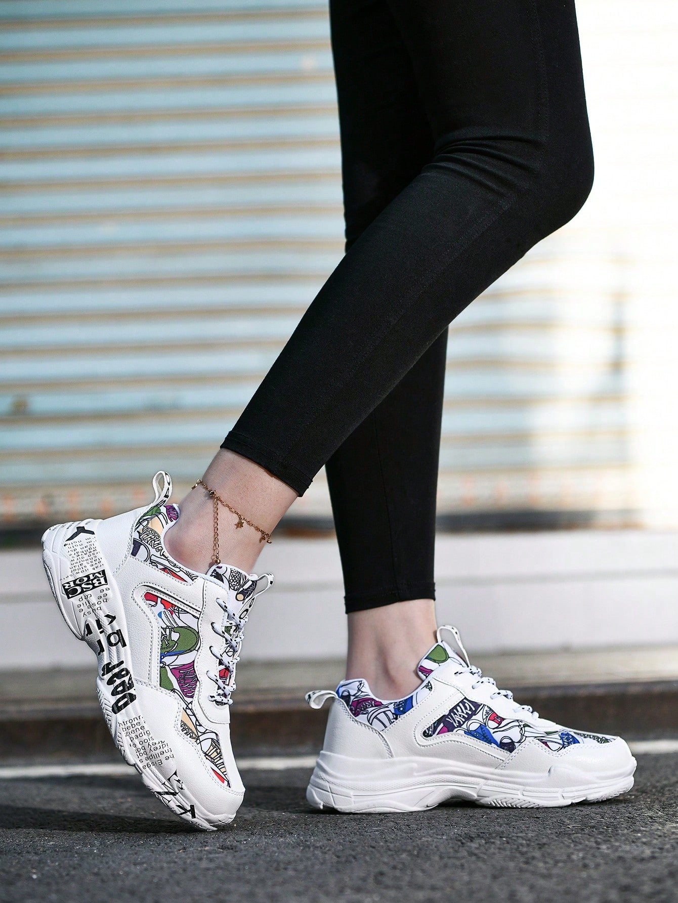 SHEIN Graffiti Graphic Lace-Up Front Women Chunky Sneakers With Design - Negative Apparel