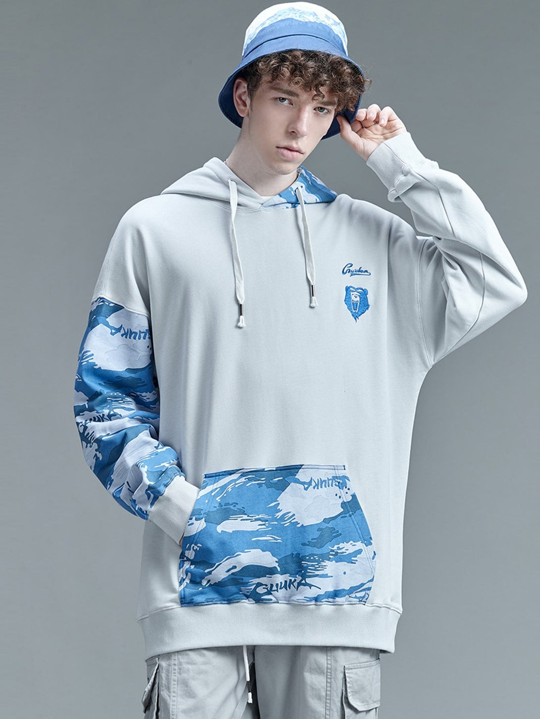 SHEIN Letter & Graphic Print Kangaroo Pocket Drawstring Hoodie - Negative Apparel