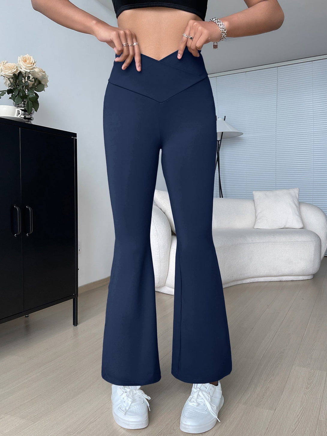 SHEIN Solid Flare Leg Pants - Negative Apparel