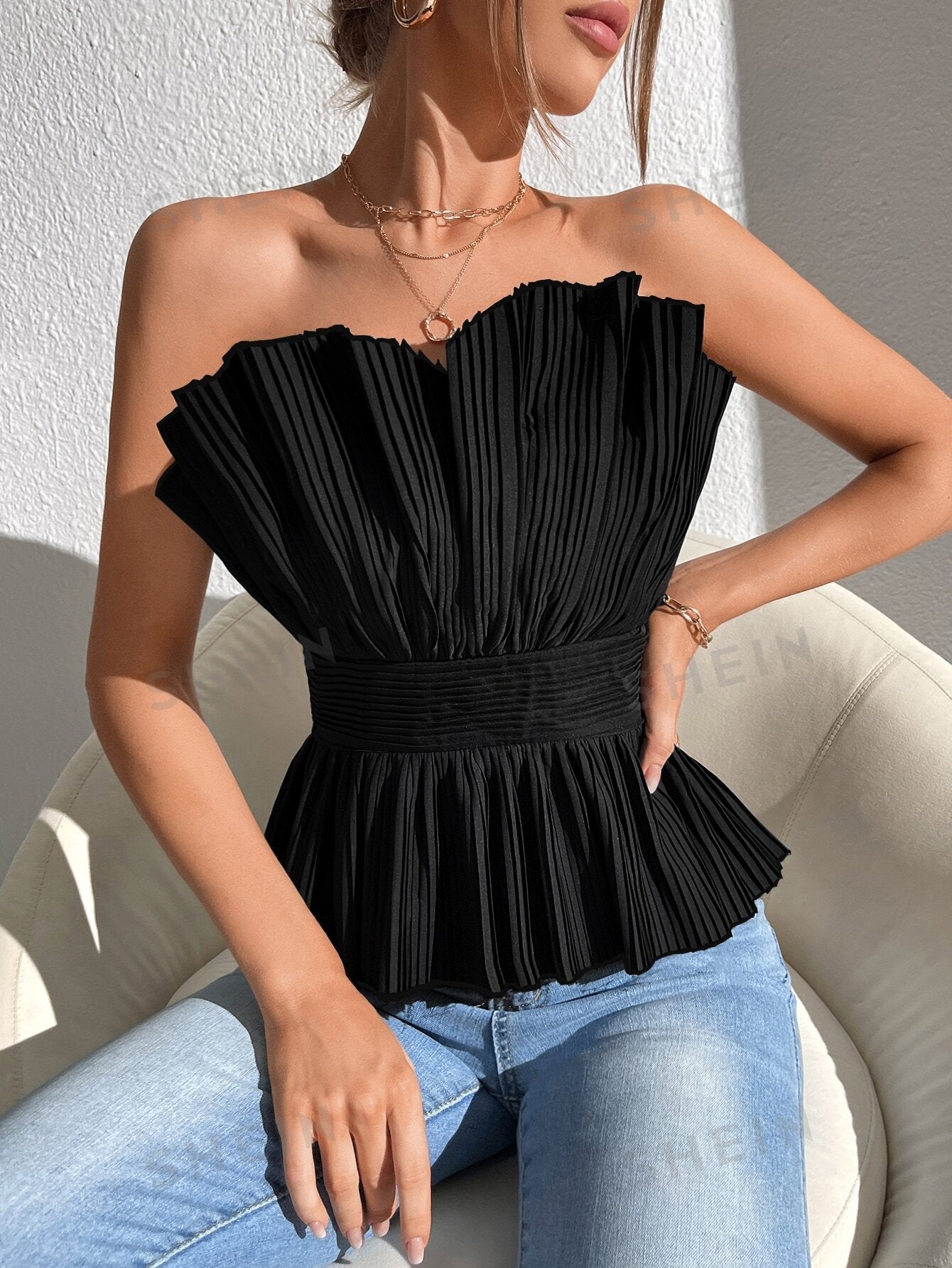 SHEIN Solid Pleated Tube Top - Negative Apparel